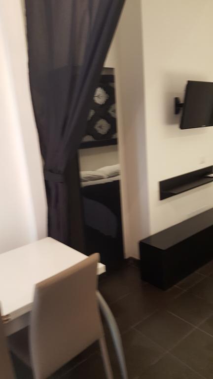 Sweet Roma Hotel Ngoại thất bức ảnh